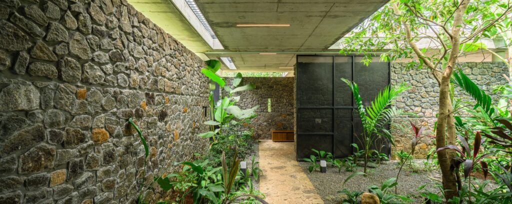 The entry courtyard. Photo: Praveen Mohandas