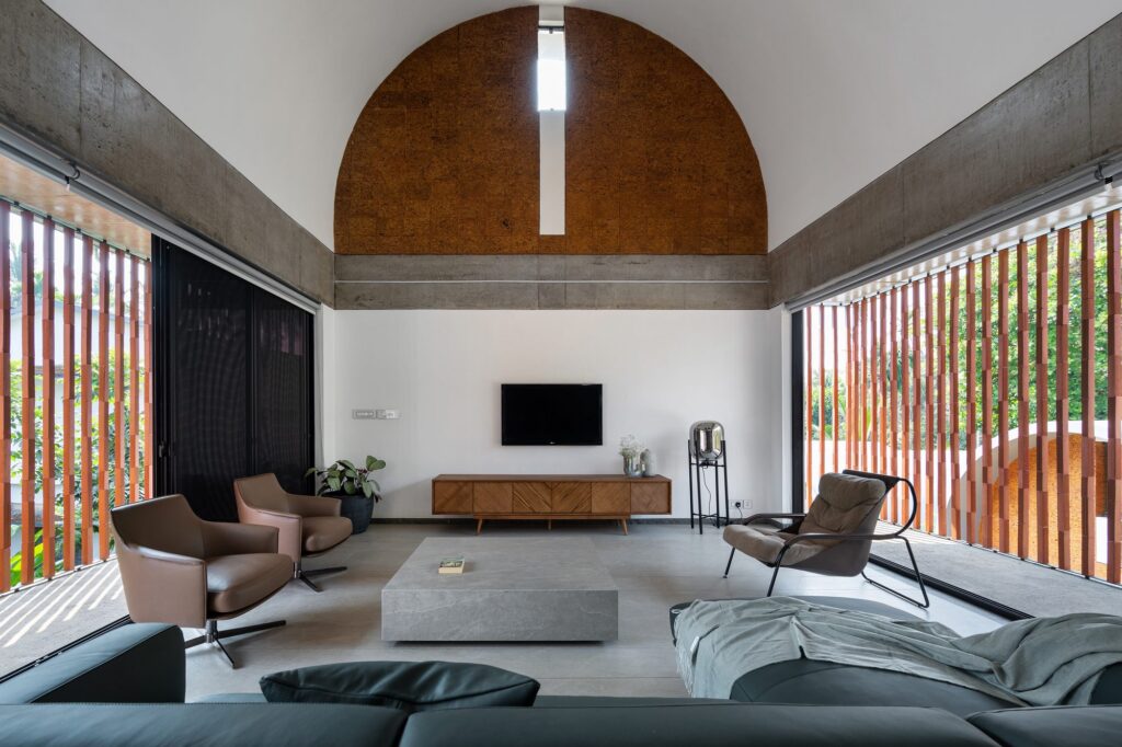 The upper-floor family and entertainment room. Photo: Turtle Arts Photography